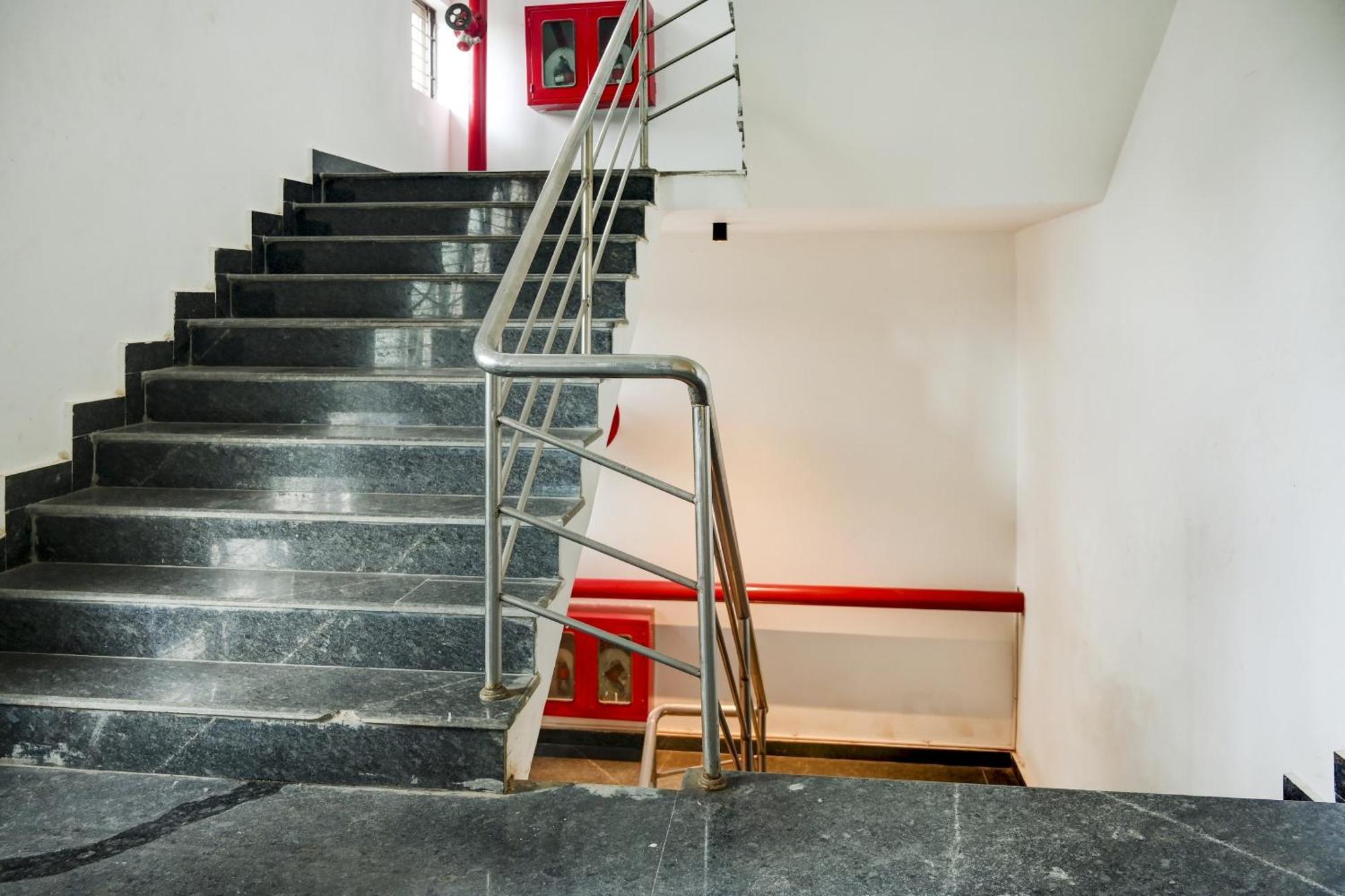 Super Town House Hi5 Aditya International Bhuvanéšvar Exteriér fotografie