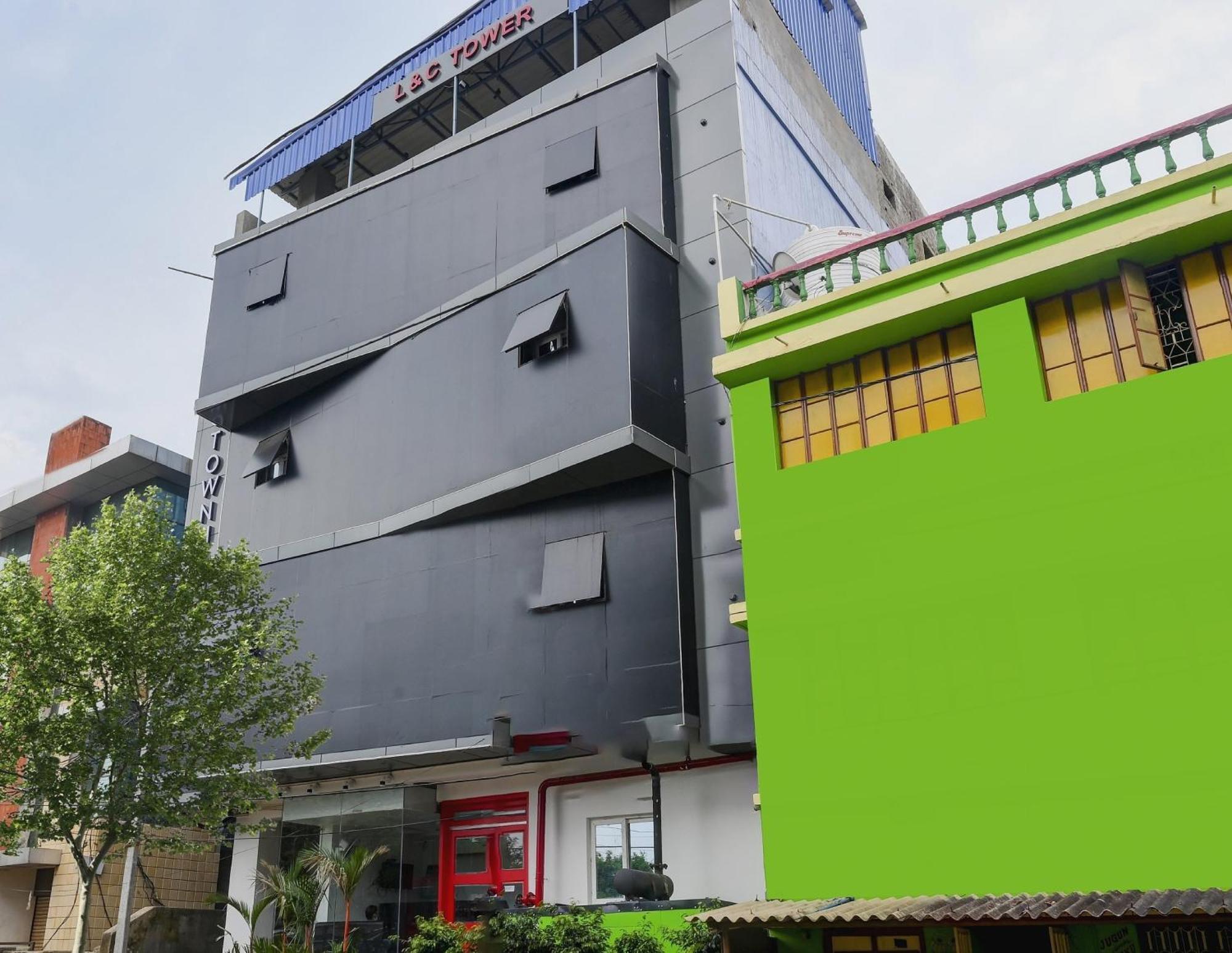 Super Town House Hi5 Aditya International Bhuvanéšvar Exteriér fotografie