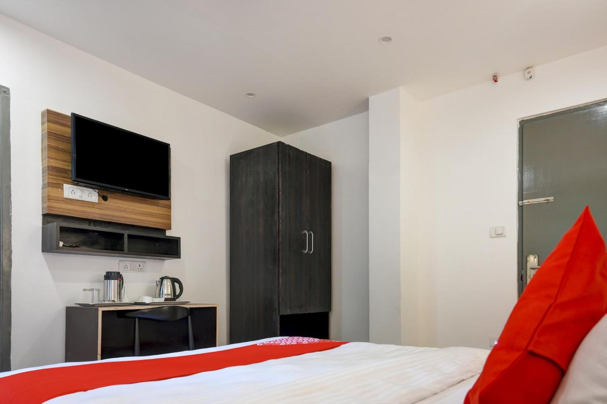 Super Town House Hi5 Aditya International Bhuvanéšvar Exteriér fotografie